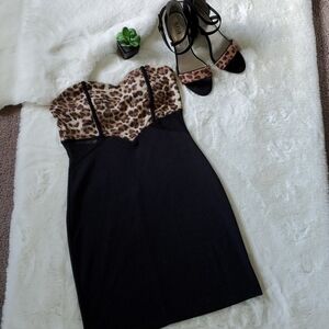 LEOPARD PRINT STRAPLESS DRESS BY TOSKA